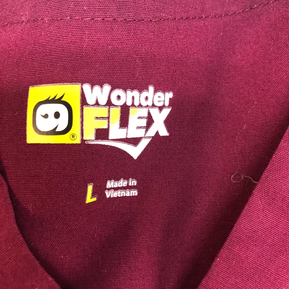 Wonderwink scrub top